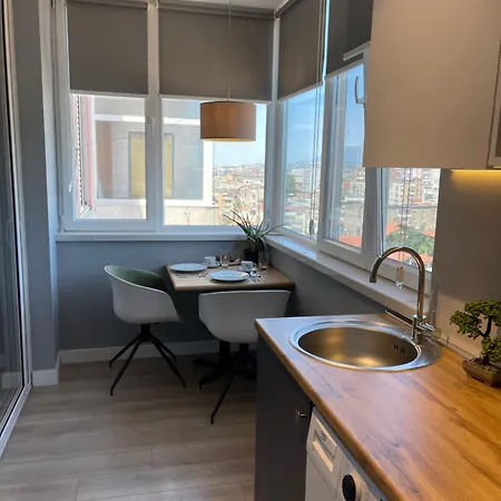 Modern Skyline Studios- Elegant In New Bazaar Lägenhet *