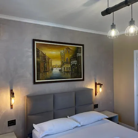 Appartement Modern Skyline Studios- Elegant In New Bazaar *