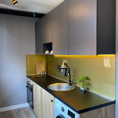 Modern Skyline Studios- Elegant In New Bazaar Tirana