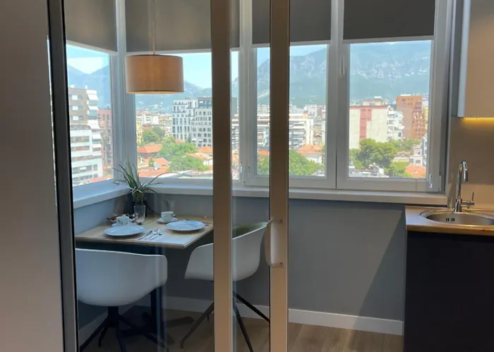 Modern Skyline Studios- Elegant In New Bazaar 地拉那